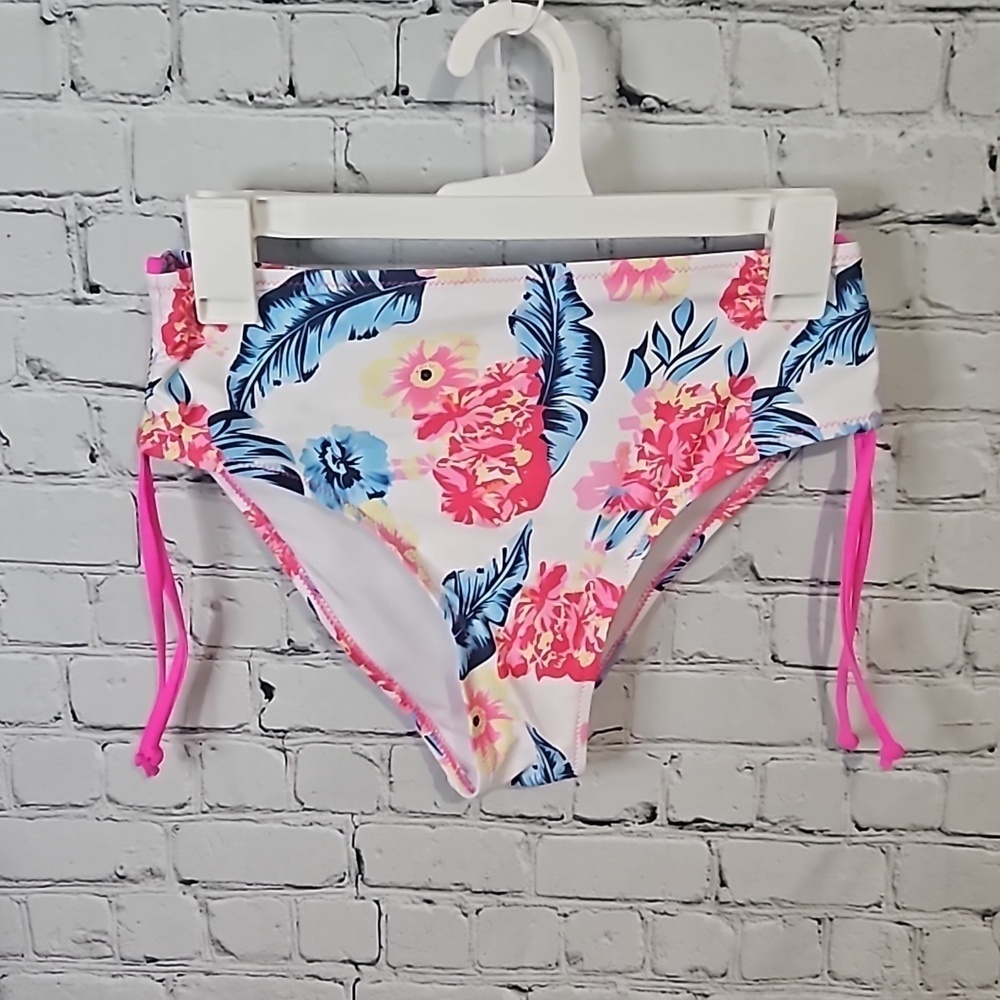 💙 Cinch side swim bottoms